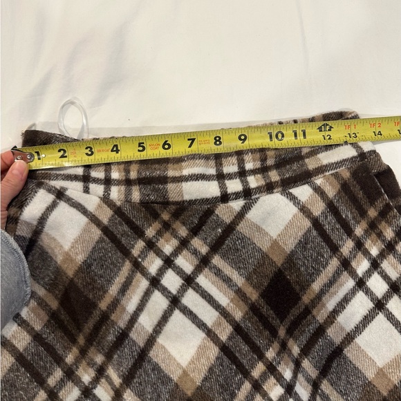 Plaid A-Line Skirt - Brown and Cream - Picture 3 of 8